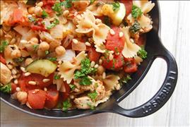 30minutechickenchickpeaskilletpasta.jpg - image